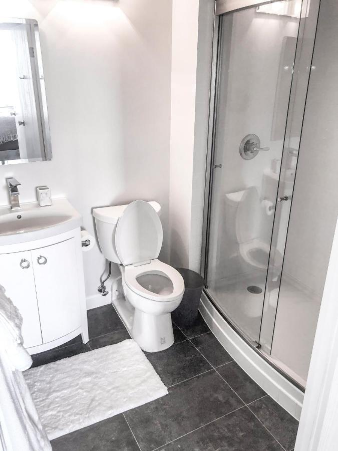 Short Term Rentals At The Park At Trowbridge Senior Community Southfield Exteriér fotografie