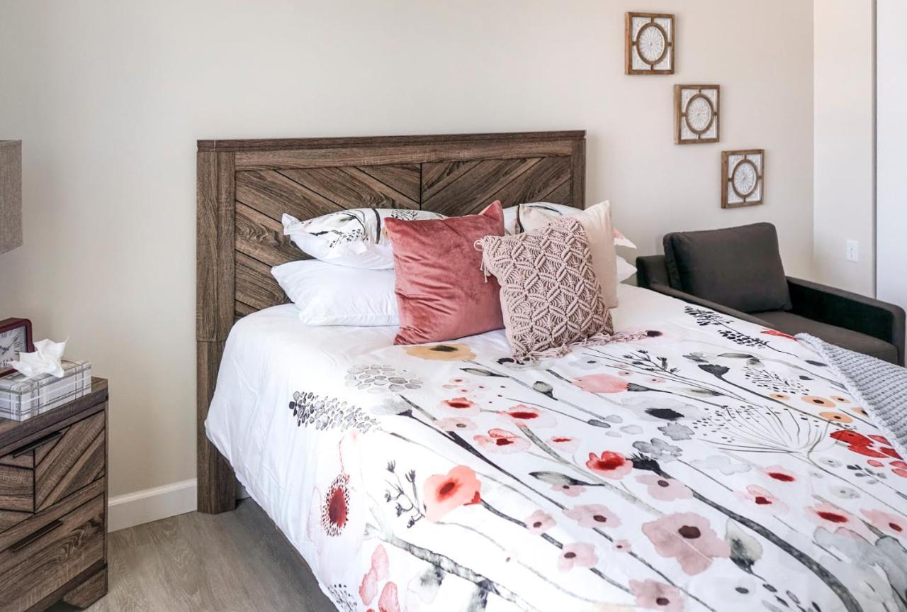 Short Term Rentals At The Park At Trowbridge Senior Community Southfield Exteriér fotografie