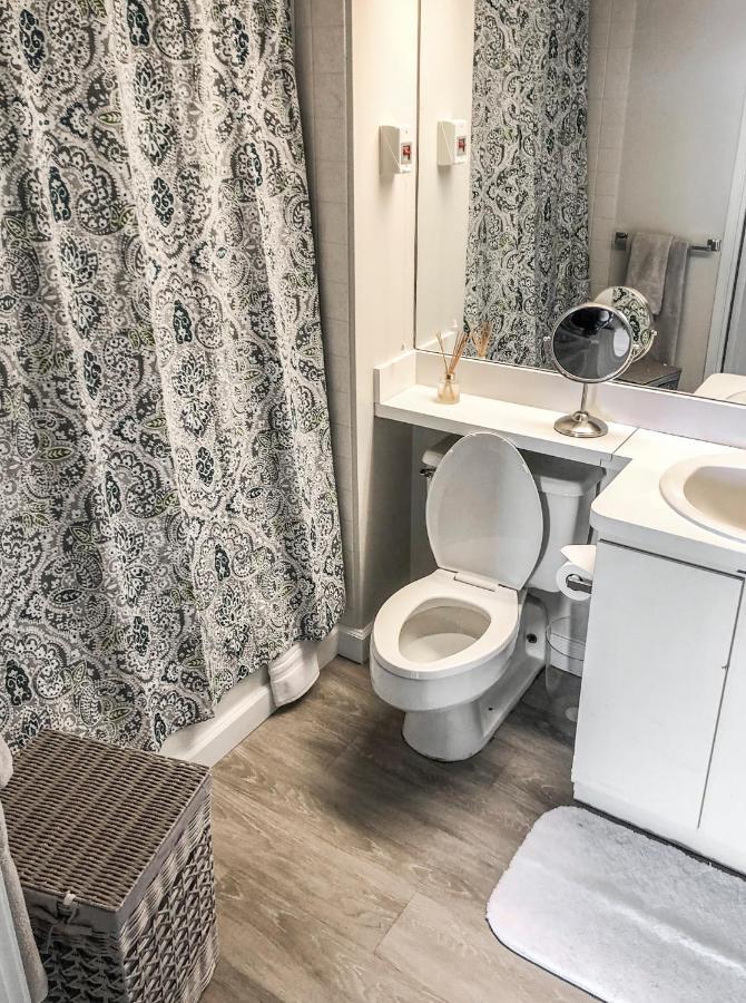 Short Term Rentals At The Park At Trowbridge Senior Community Southfield Exteriér fotografie