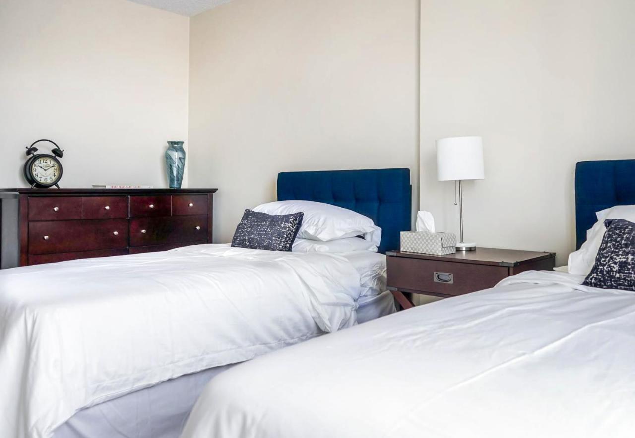 Short Term Rentals At The Park At Trowbridge Senior Community Southfield Exteriér fotografie