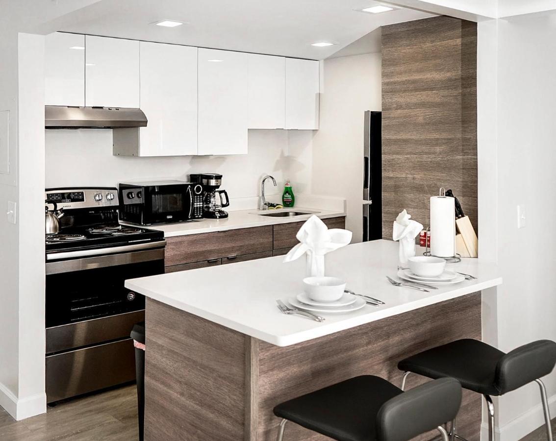 Short Term Rentals At The Park At Trowbridge Senior Community Southfield Exteriér fotografie