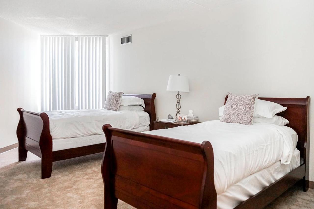Short Term Rentals At The Park At Trowbridge Senior Community Southfield Exteriér fotografie