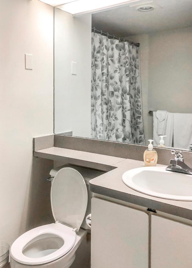 Short Term Rentals At The Park At Trowbridge Senior Community Southfield Exteriér fotografie