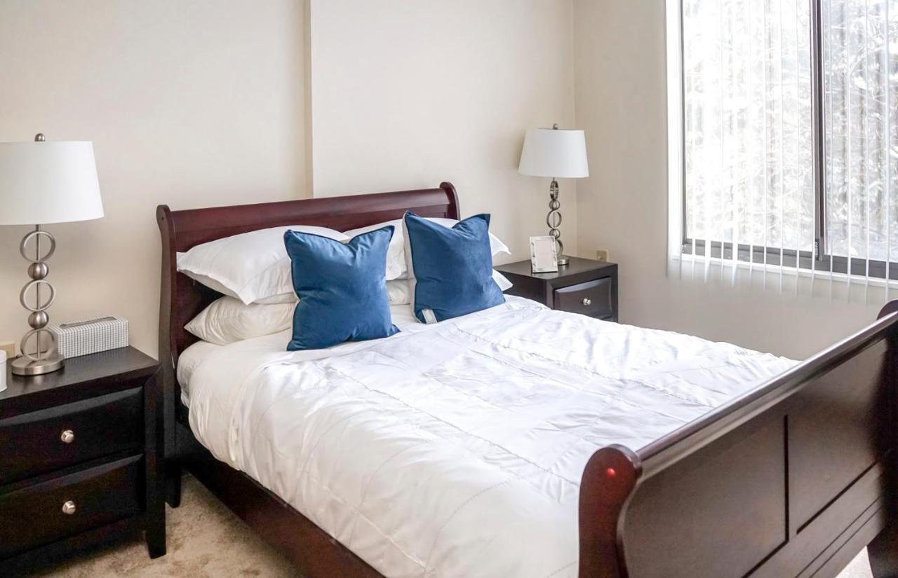 Short Term Rentals At The Park At Trowbridge Senior Community Southfield Exteriér fotografie