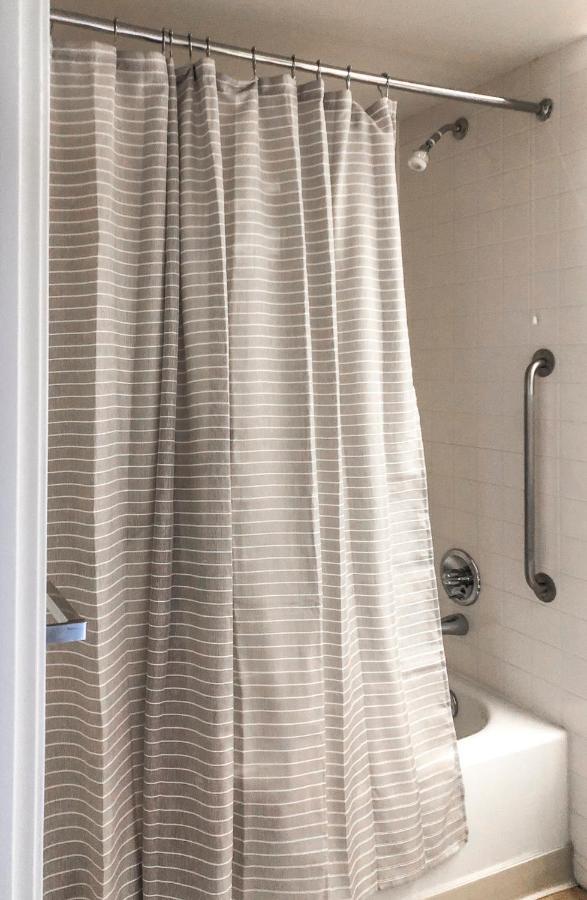Short Term Rentals At The Park At Trowbridge Senior Community Southfield Exteriér fotografie